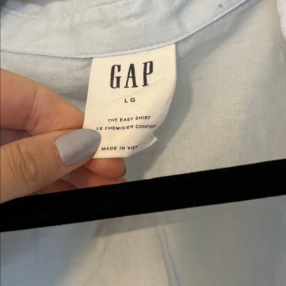 Gap button up - Picture 3 of 3